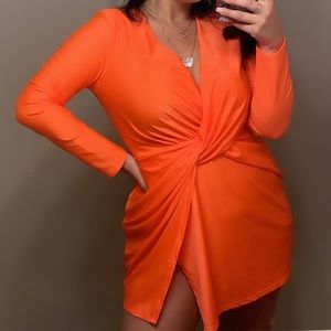 Beautiful bright orange Forever 21 dress.